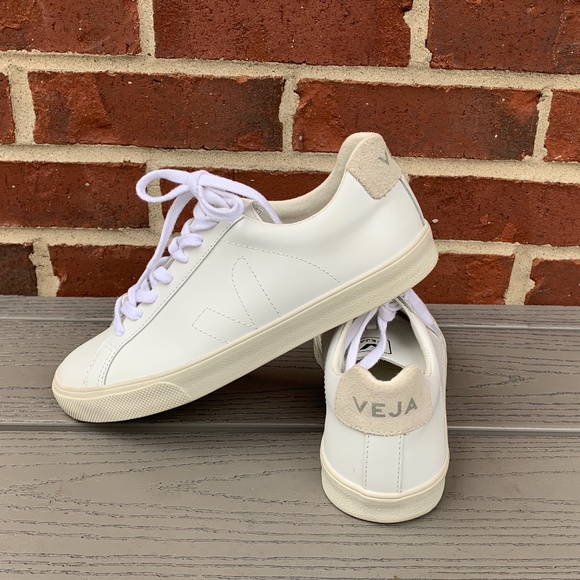 Veja Shoes - Veja Esplar Leather Tonal Logo Sneakers, 38/7